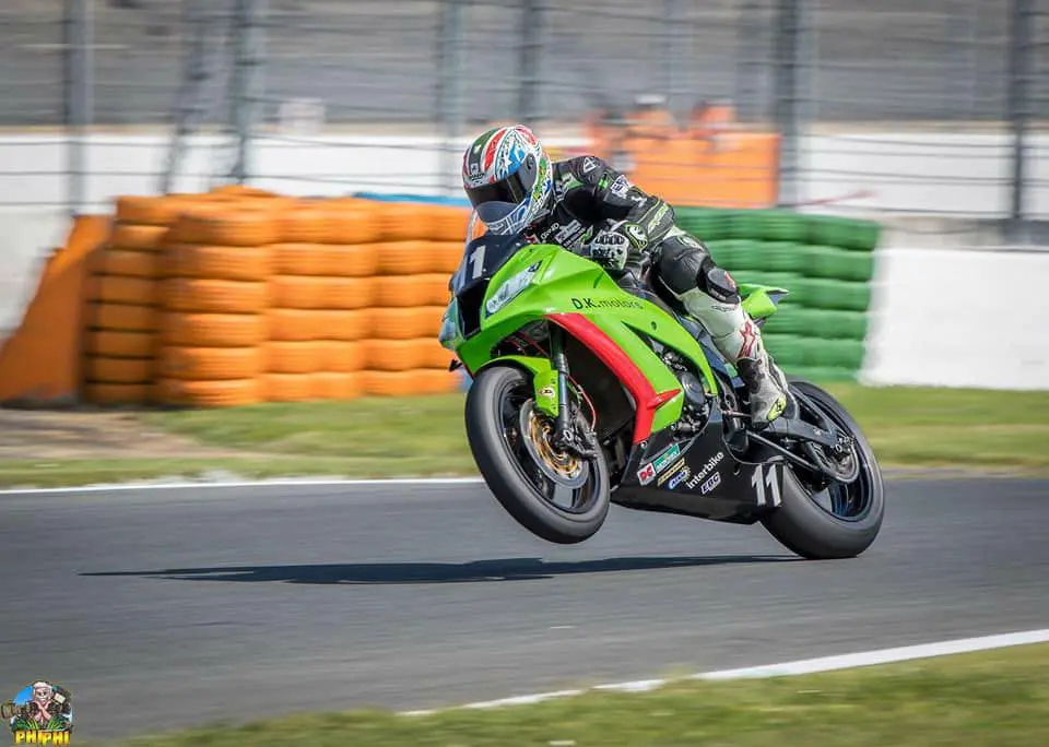 13620899_877191059090893_5777427597502760730_n 2016 magny-cours