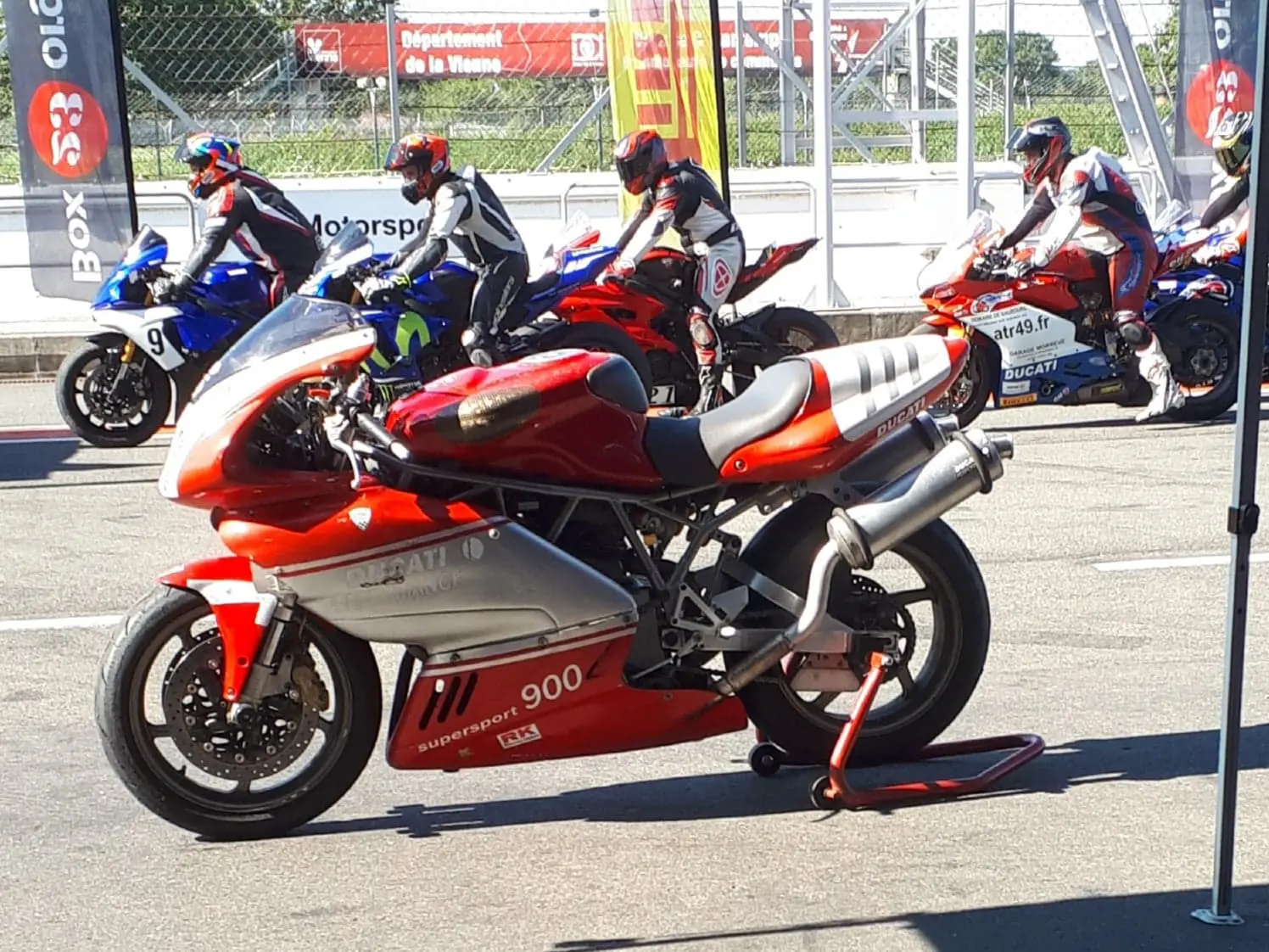 received_418691365401425