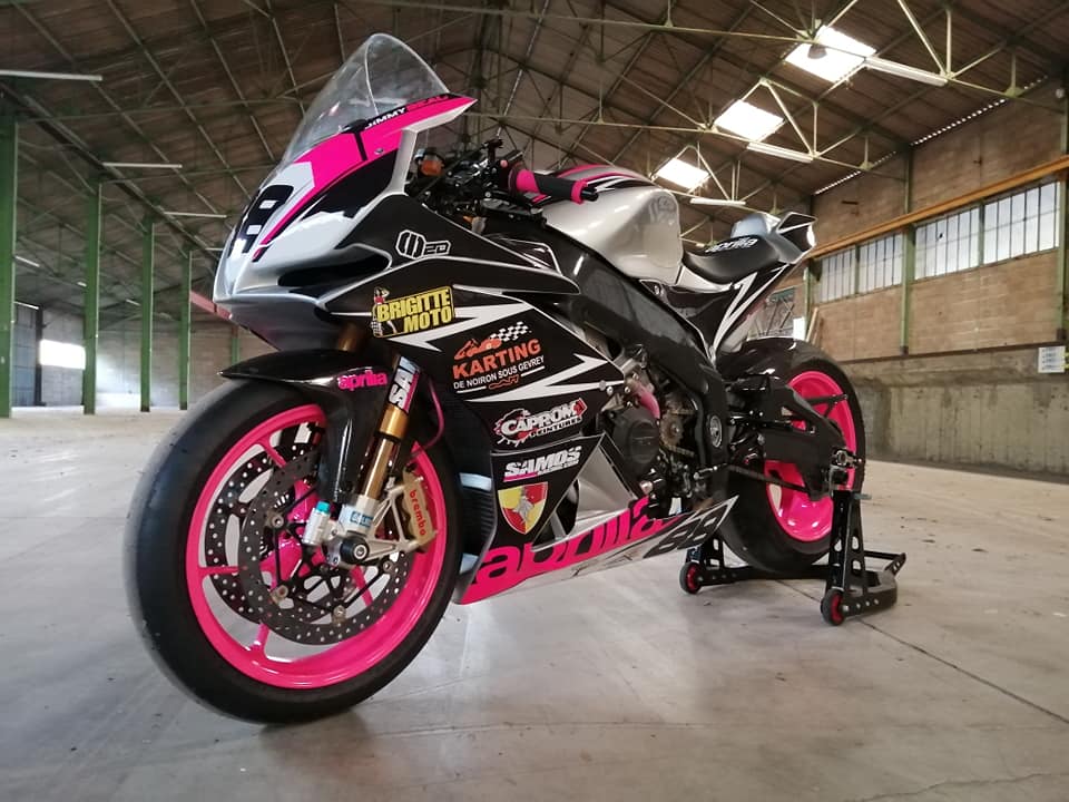 Aprilia 1100 tuono v4