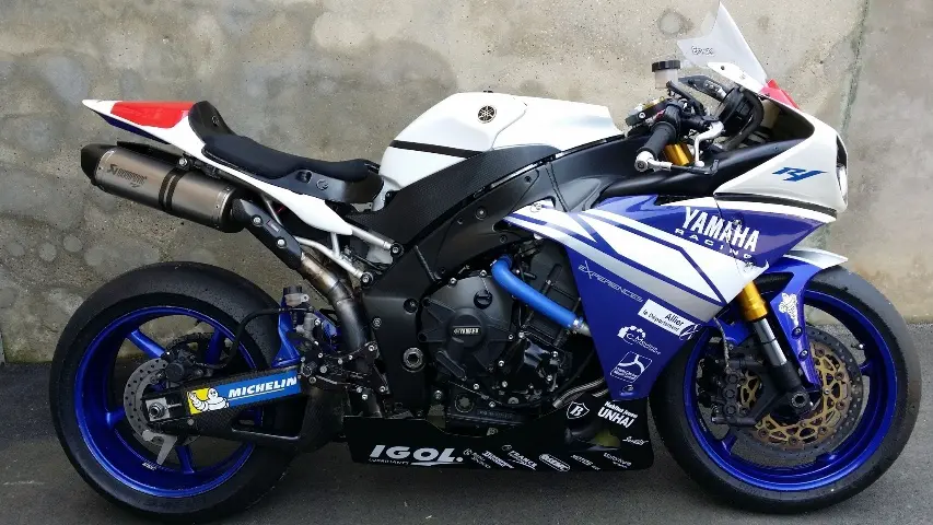 12B993BA-0E42-4E10-860B-69D858B96879