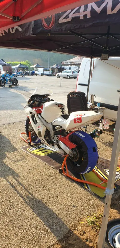 HONDA 600 CBR