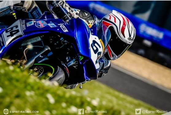 yamaha-r3-de-piste-pour-circuit