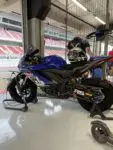 YAMAHA R3