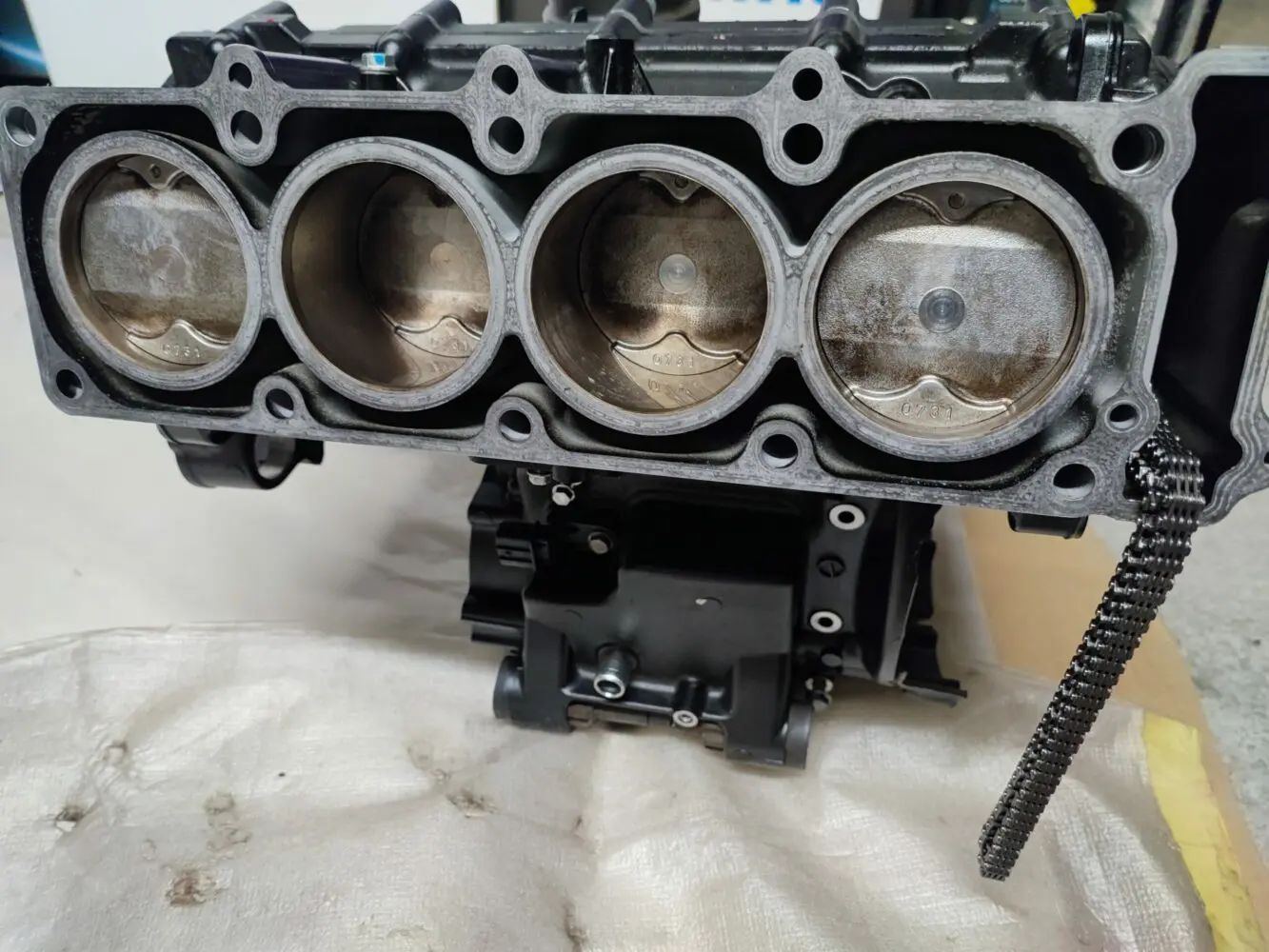 Lot Pièces Kawaski Z800 piste