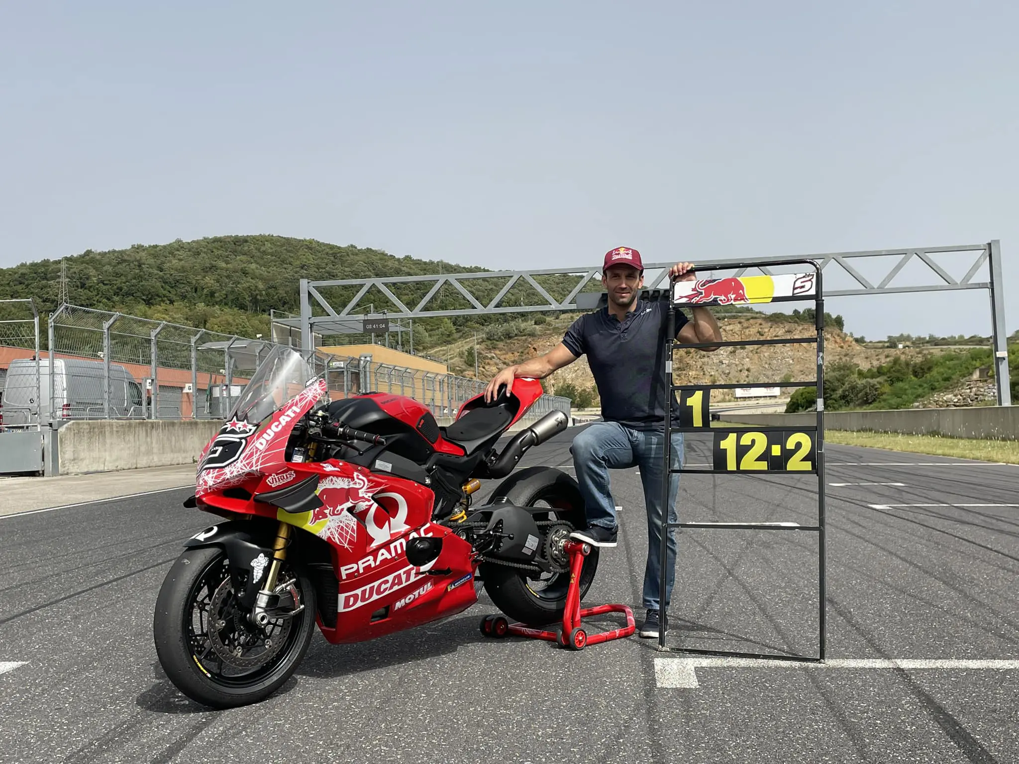 RECORD DU TOUR JOHANN ZARCO CIRCUIT D'ALÈS